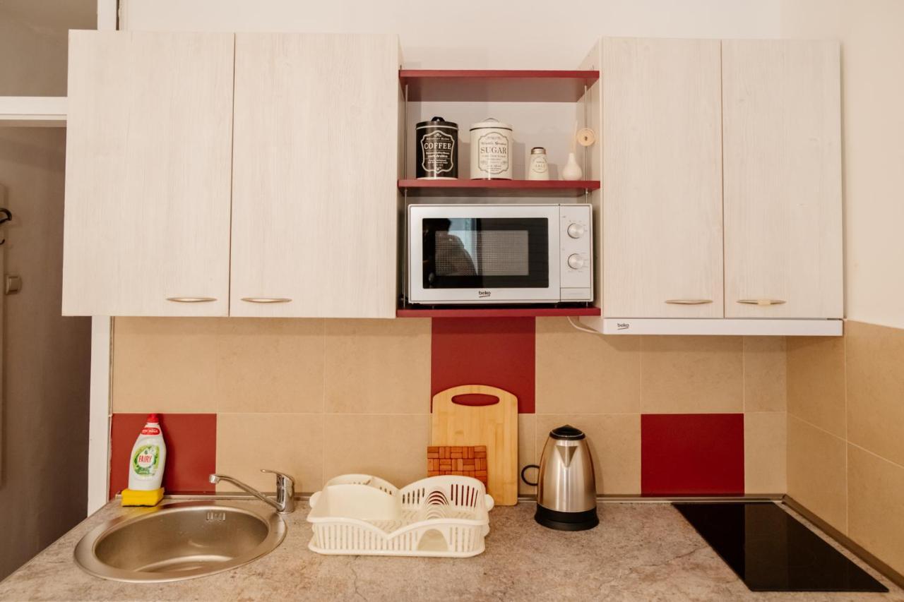 Urban Center Apartment *